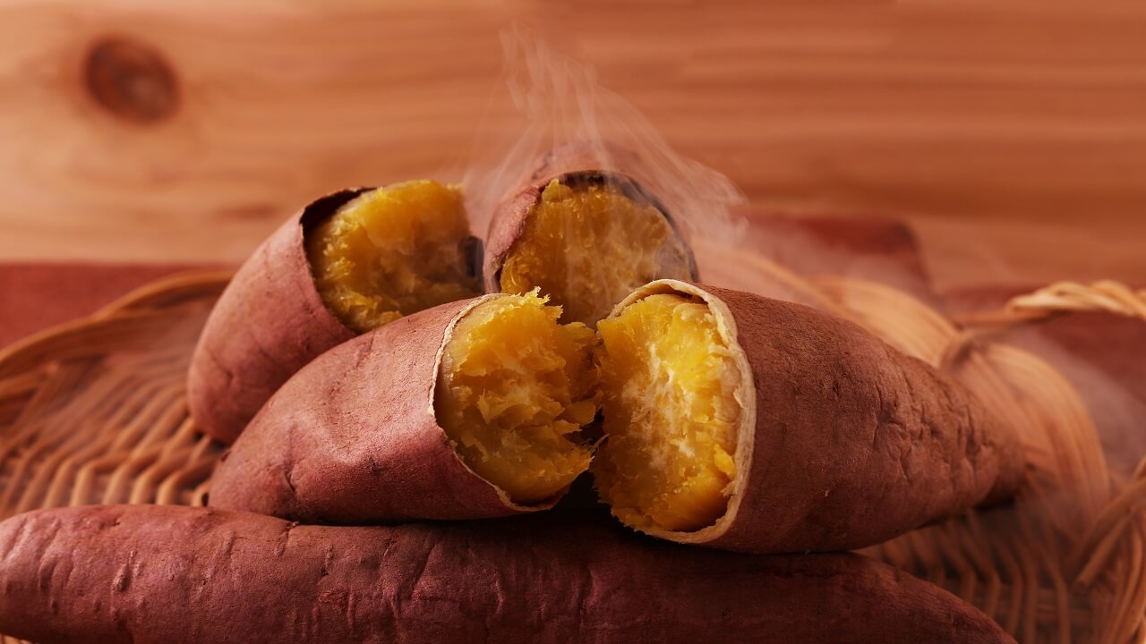 サツマイモを主食に 韓国アイドル実践 簡単に始められるダイエット いまをアルク